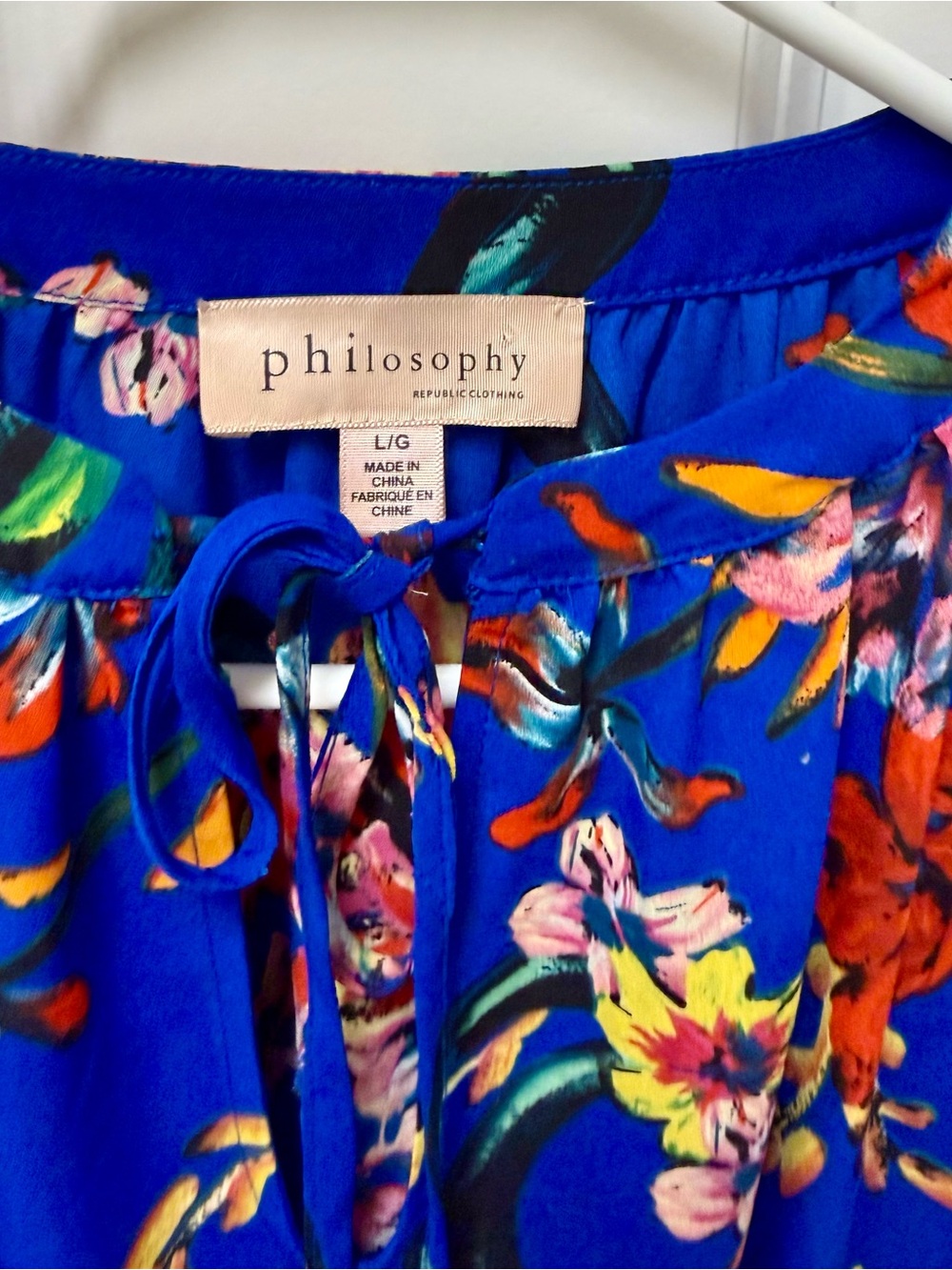 Philosophy Bright Blue Floral Tie-Neck Blouse